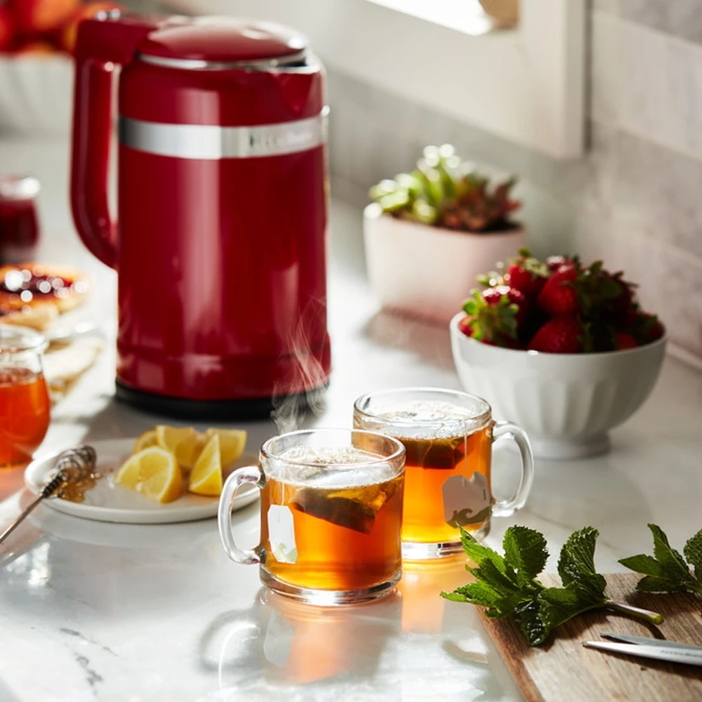 KitchenAid - Wasserkocher 1.25 L - Empire Rot - Culinaris 6 KitchenAid - Wasserkocher 1.25 L - Empire Rot - Culinaris – Bild 4