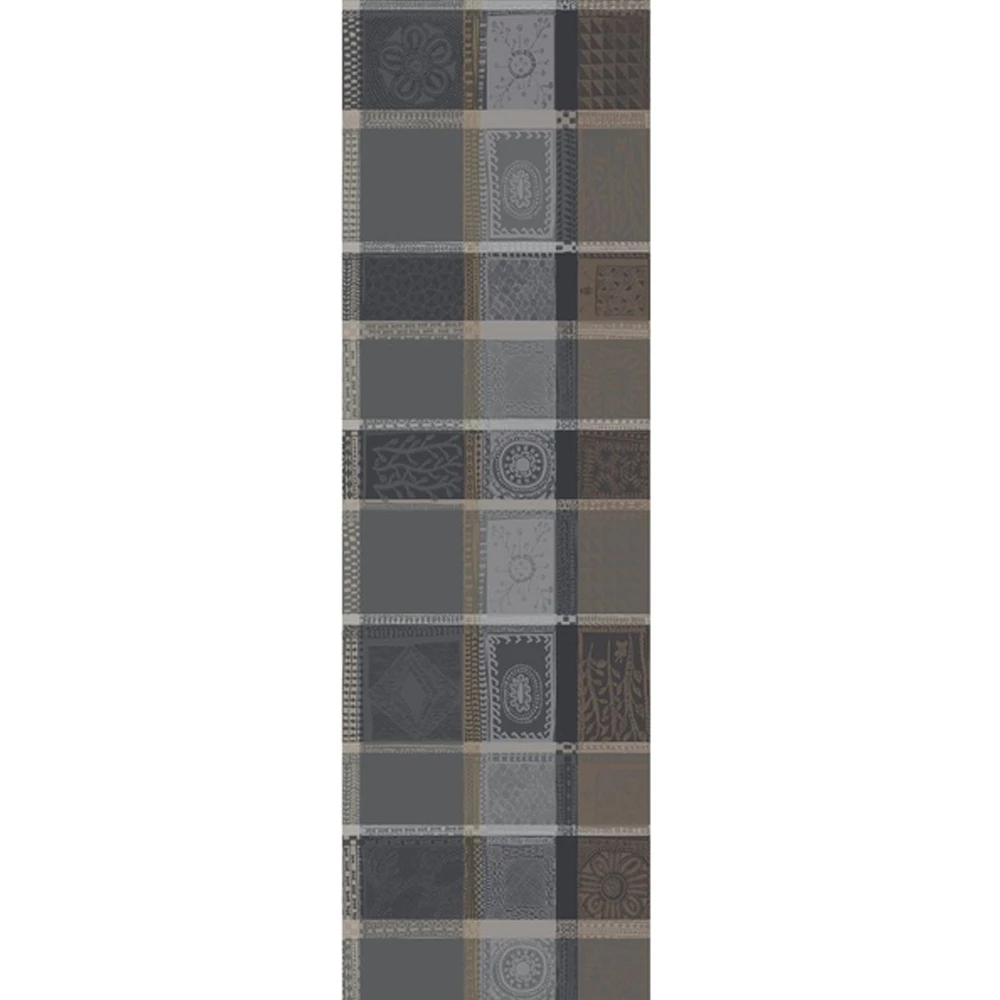 Garnier-Thiebaut Tischläufer - Mille Wax Cendre - OB 3 Garnier-Thiebaut Tischläufer - Mille Wax Cendre - OB