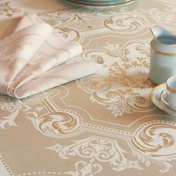 Garnier-Thiebaut Tischdecke - Eleonore Dore - GS - Verschiedene Größen -KitchenAid Verkäufe 42256 TISCHDECKE ELEONORE GOLD 174X174 CM 3